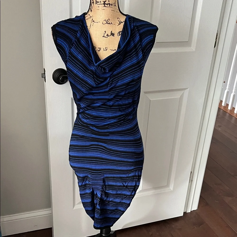 Max Studio Blue and Black sweater Dress. Small. Classy - Picture 3 of 6
